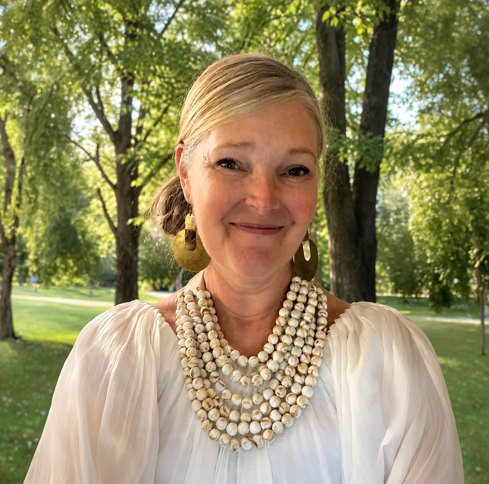 Headshot Kim Zoubek